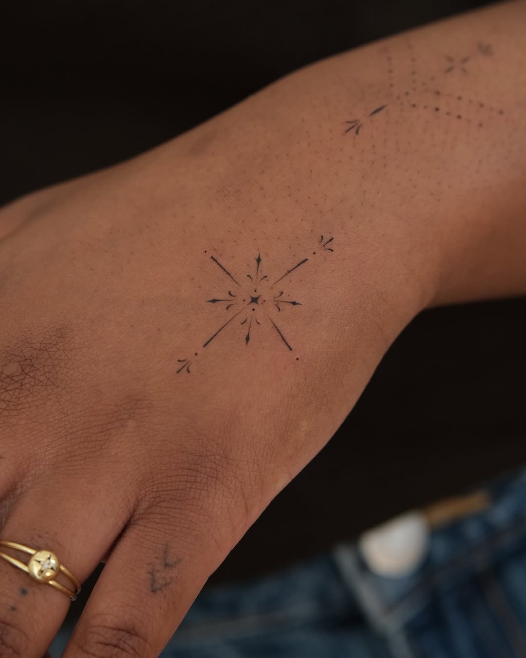 Tattoo by @goksu_ink — fine_line, minimalist