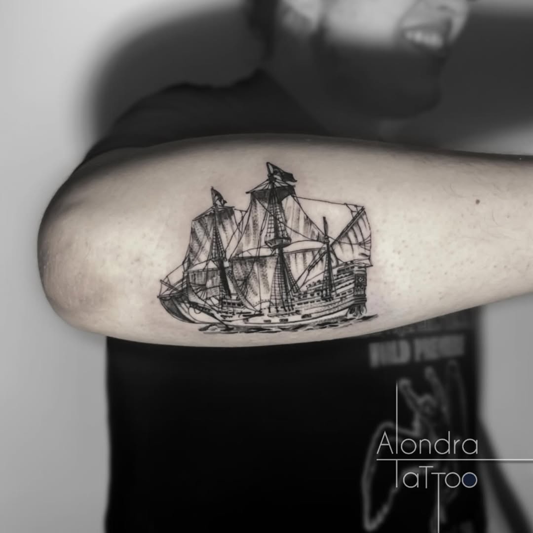 Tattoo by @juan.alondra.tattoo — black_and_grey, realism