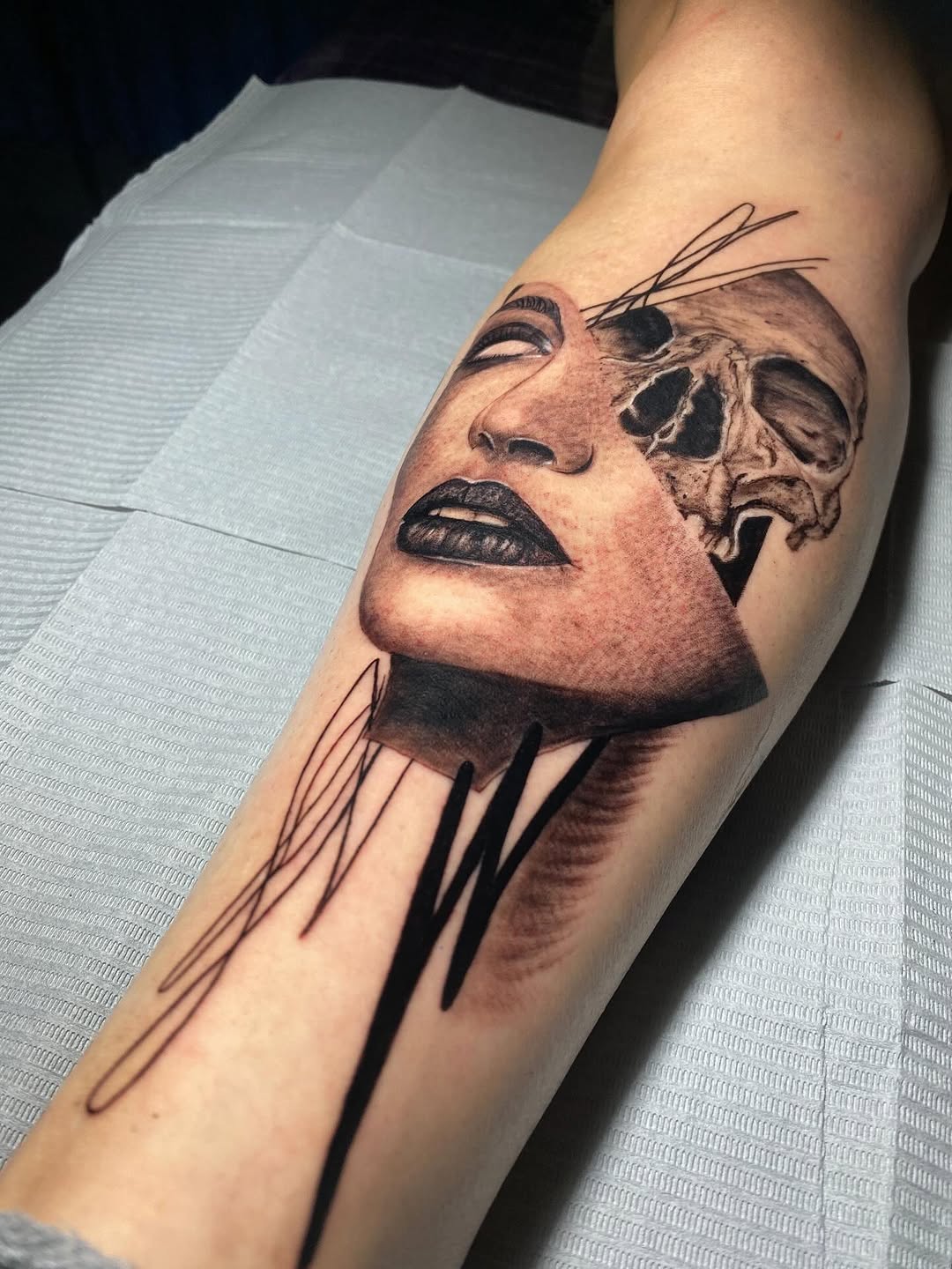 Tattoo by @sebastrussy โ realism, black_and_grey
