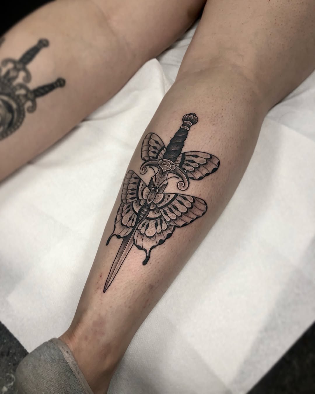 Tattoo by @jennietiesman — american_traditional, black_and_grey