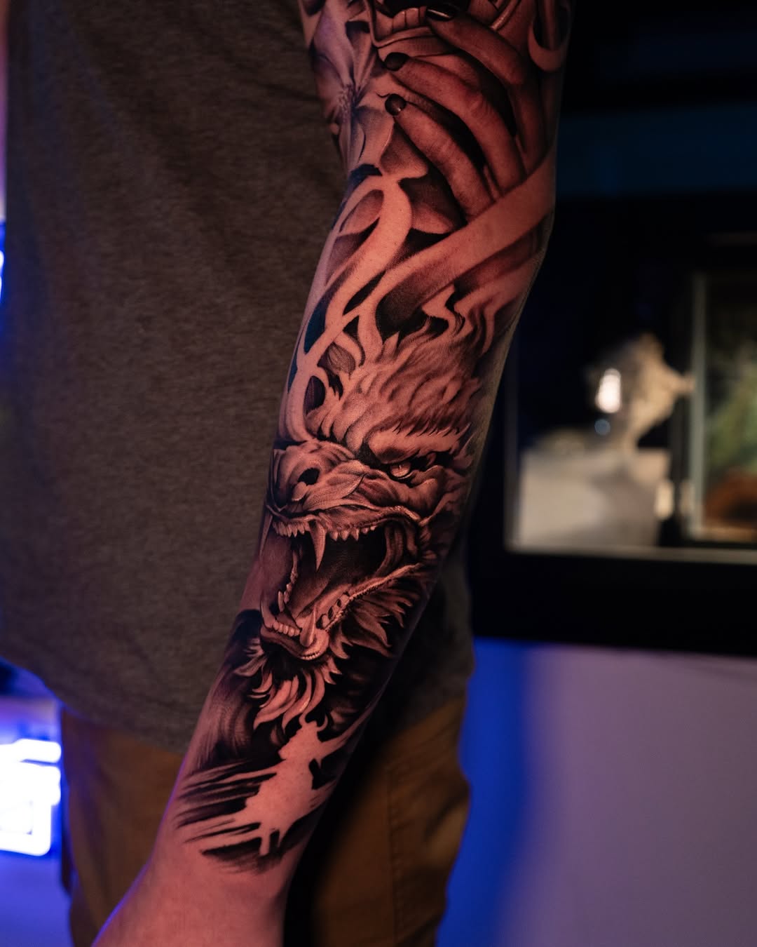 Tattoo by @apolo_tattoos β black_and_grey, realism