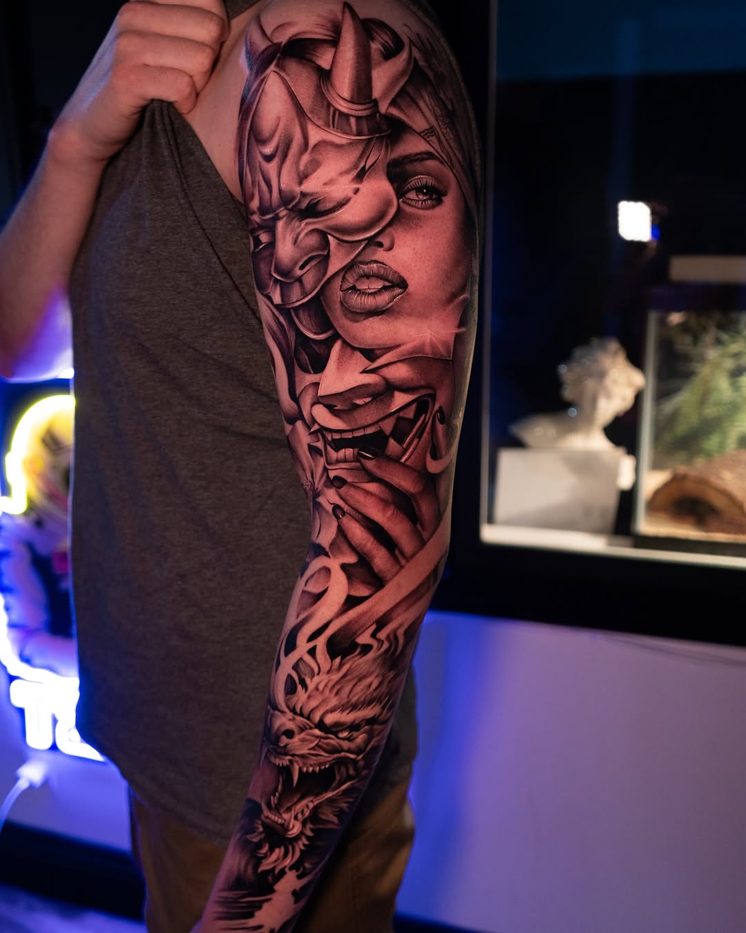 Tattoo by @apolo_tattoos β black_and_grey, realism