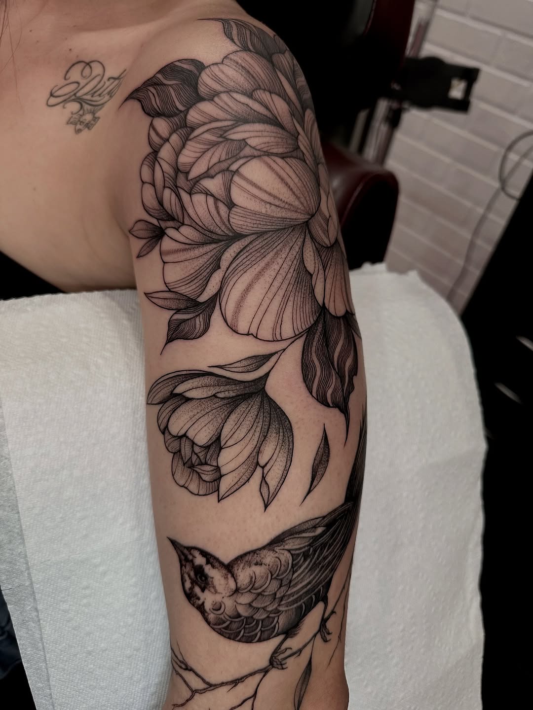Tattoo by @dayana_tattooartist — fine_line, black_and_grey