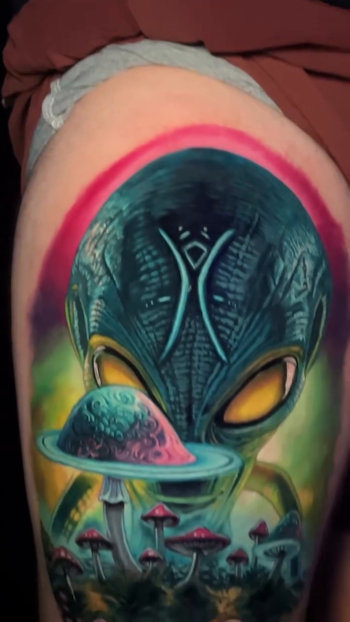 Tattoo by @sean_foy — illustrative, realism