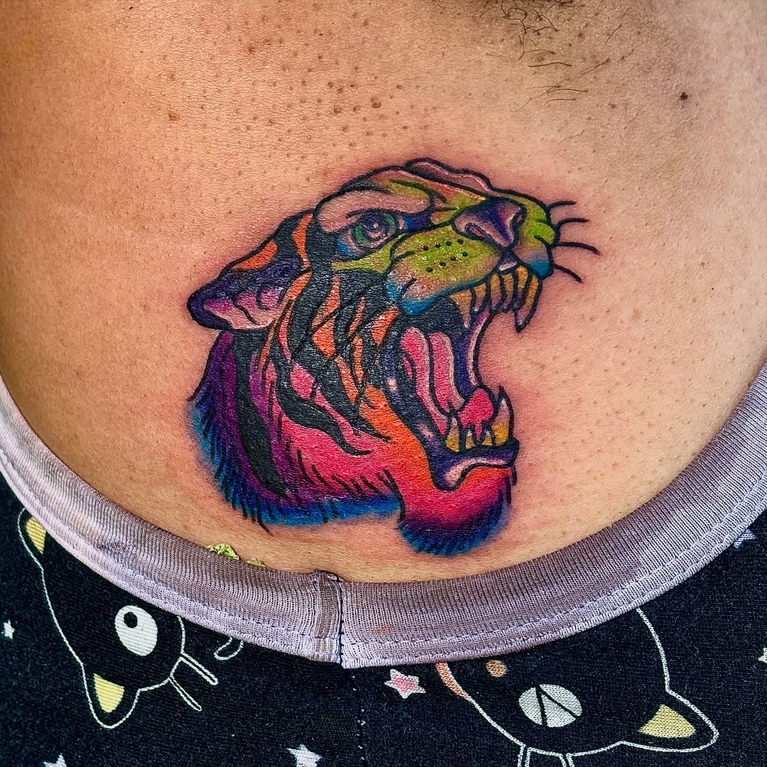 Tattoo by @amorph.es β illustrative, new_school