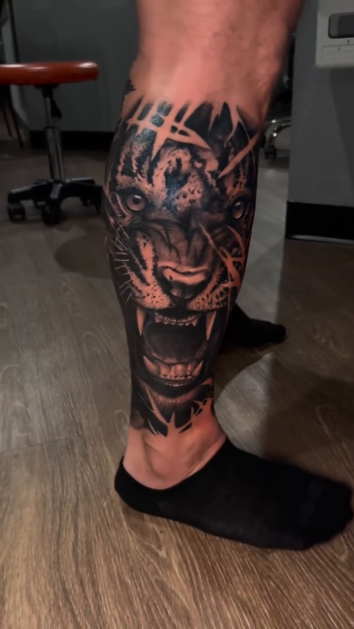 Tattoo by @zeaatattoos — realism, black_and_grey