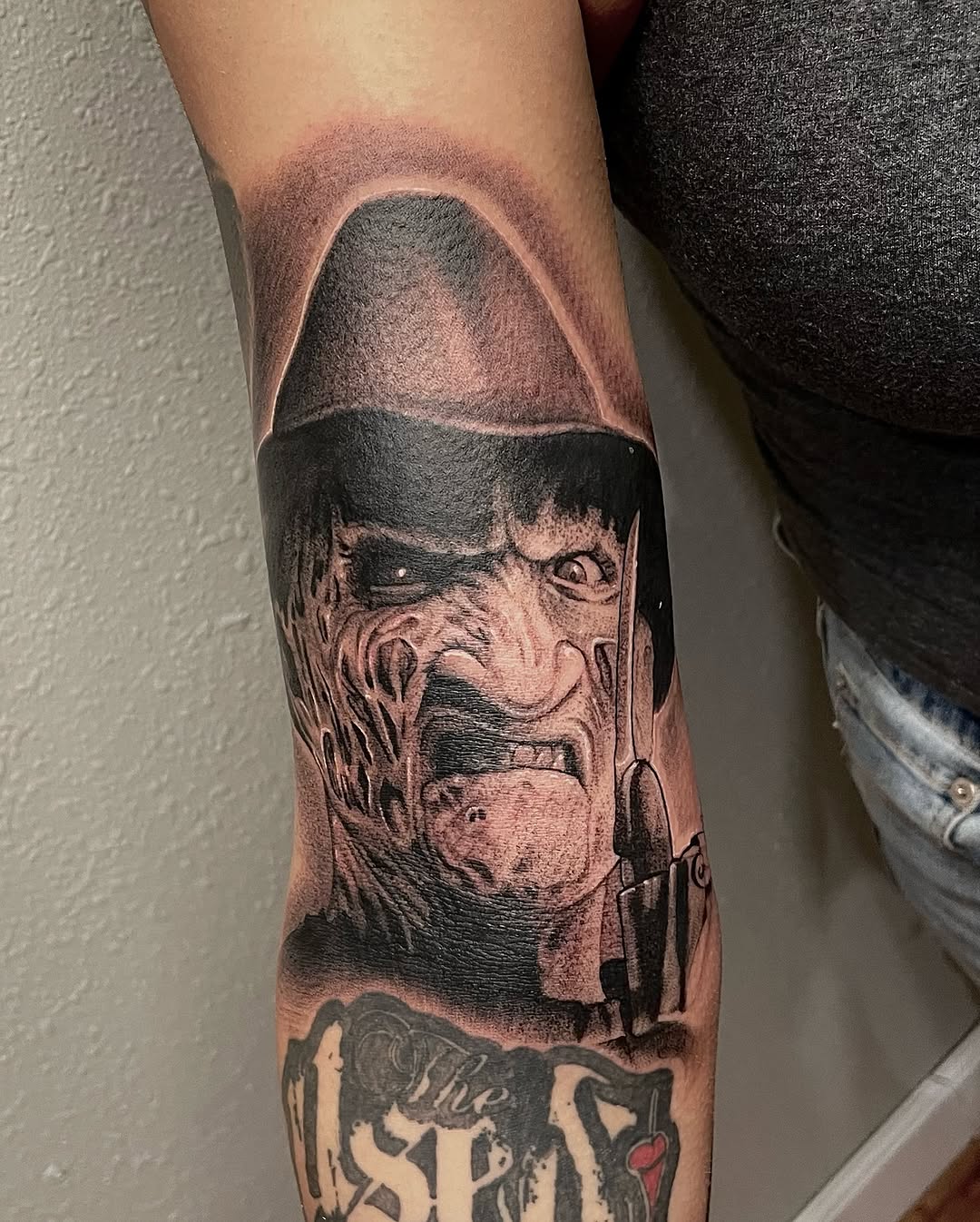 Tattoo by @chenzotattoos — realism, dark_realism
