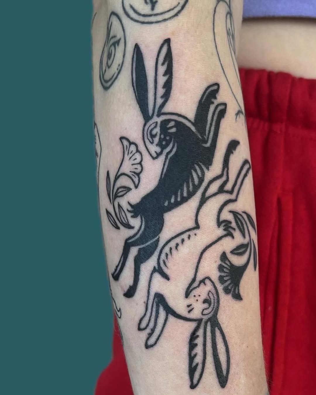 Tattoo by @rachelradiant — blackwork, illustrative