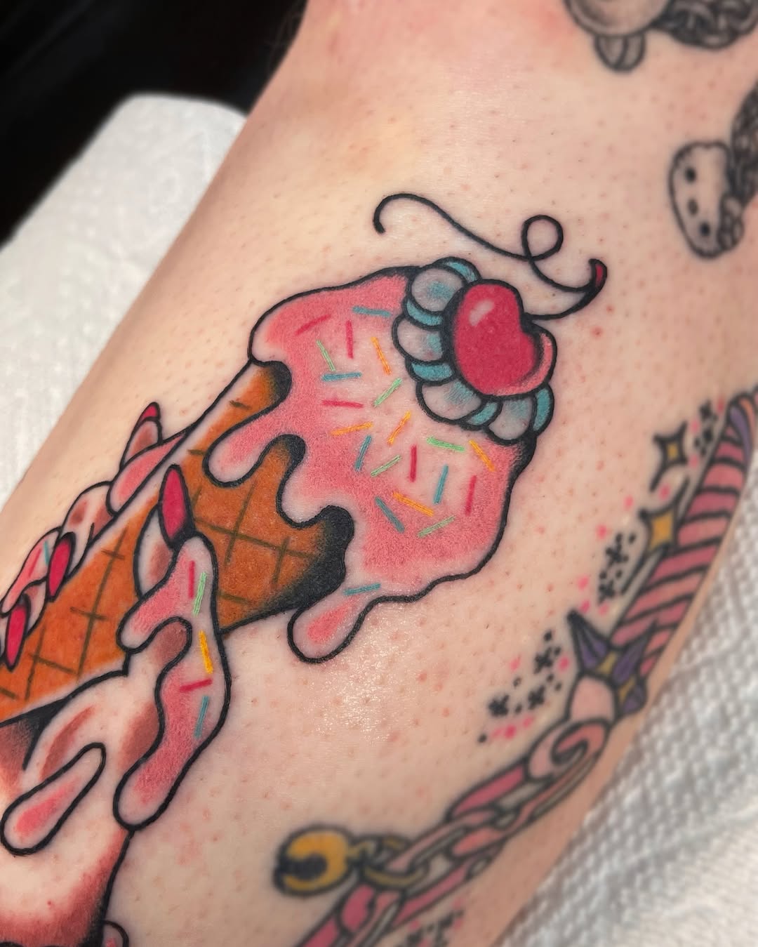 Tattoo by @anabellmorotattoos — american_traditional