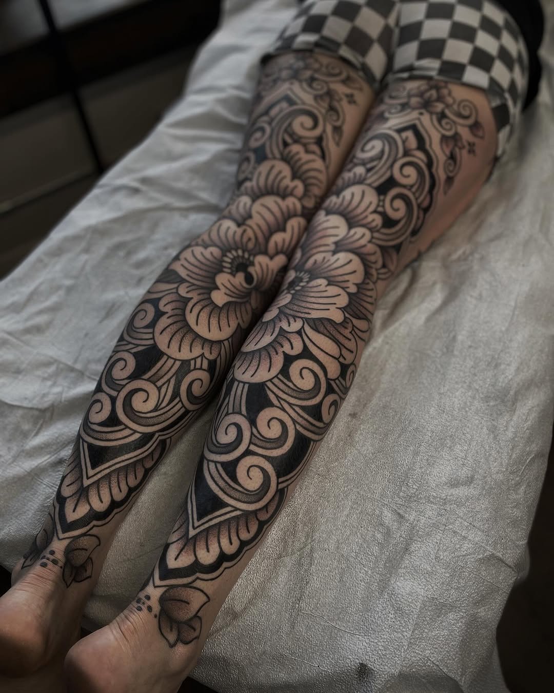 Tattoo by @veronicamussertattoo — japanese_irezumi, blackwork