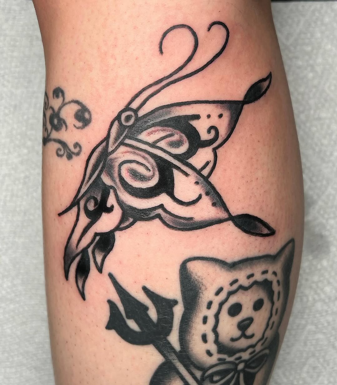 Tattoo by @jazminjonestattoo — american_traditional