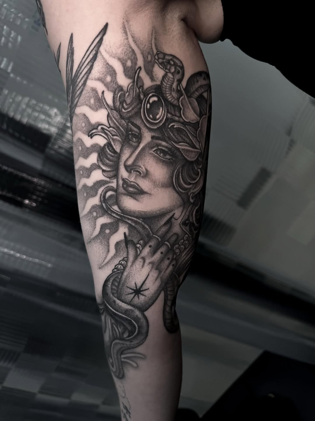 Tattoo by @bonnie_tatt2oos โ black_and_grey, realism