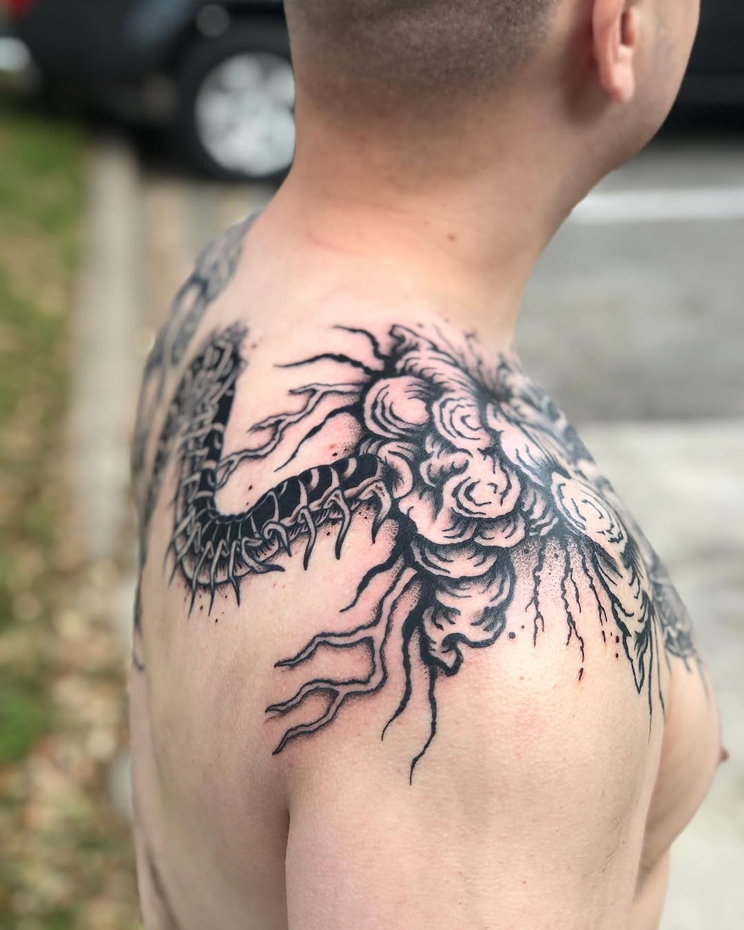 Tattoo by @_zaddy_taddy_ โ blackwork, illustrative
