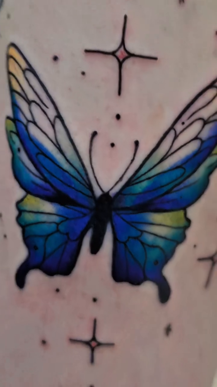 Tattoo by @nadinespencertattoos — fine_line