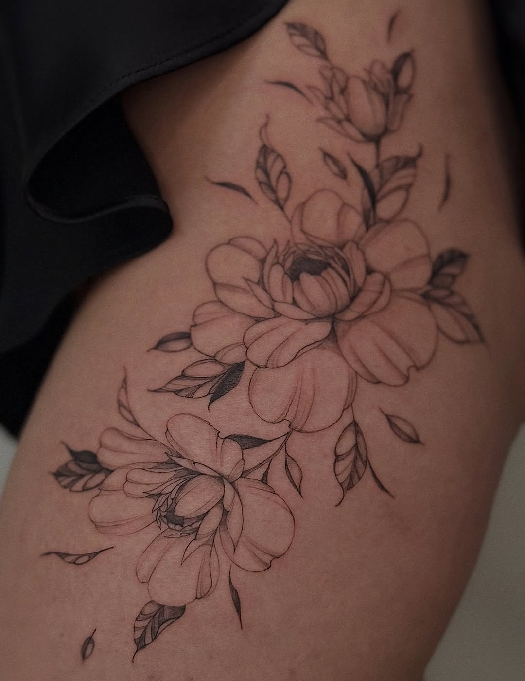 Tattoo by @olha.tattoo โ fine_line, black_and_grey