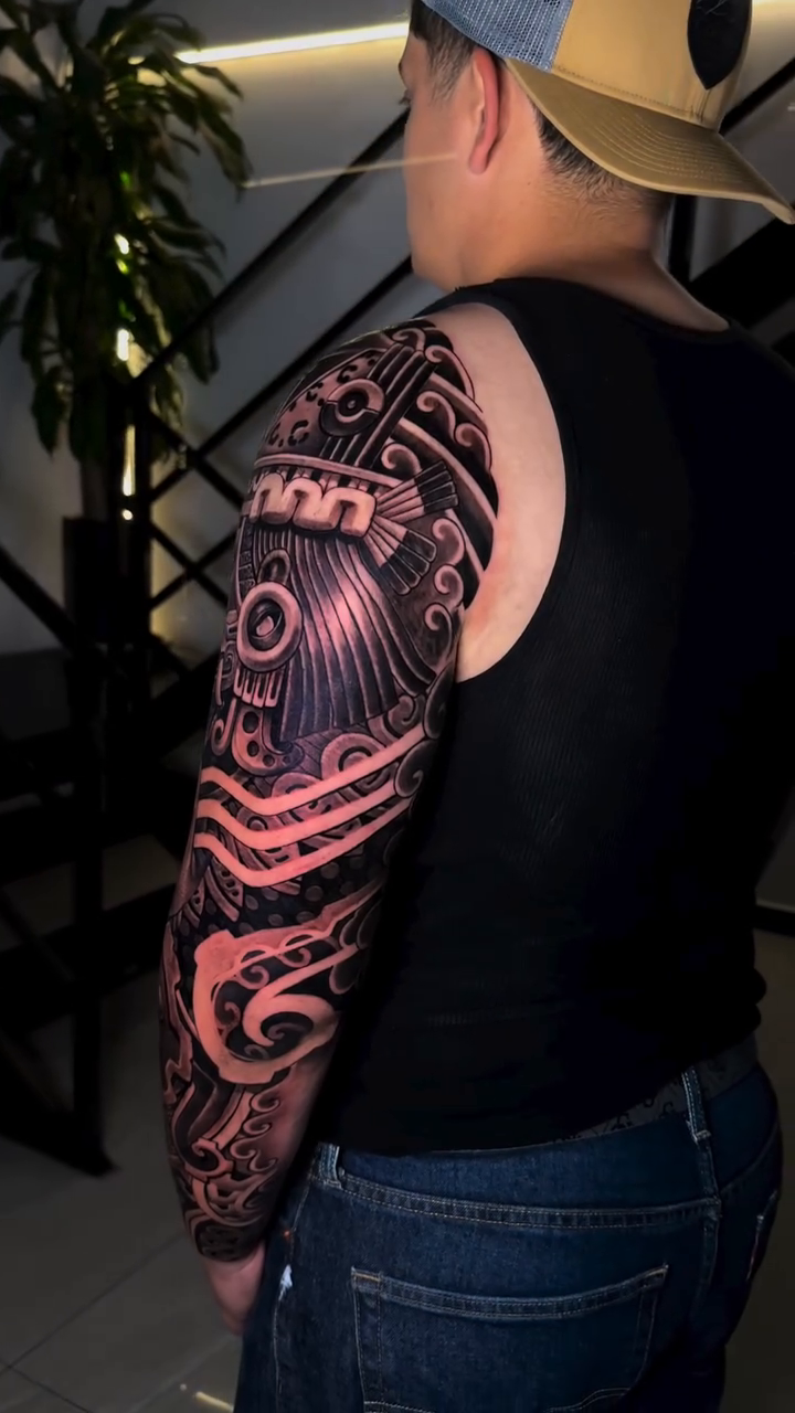 Tattoo by @meza.cruz.tatuajes โ black_and_grey