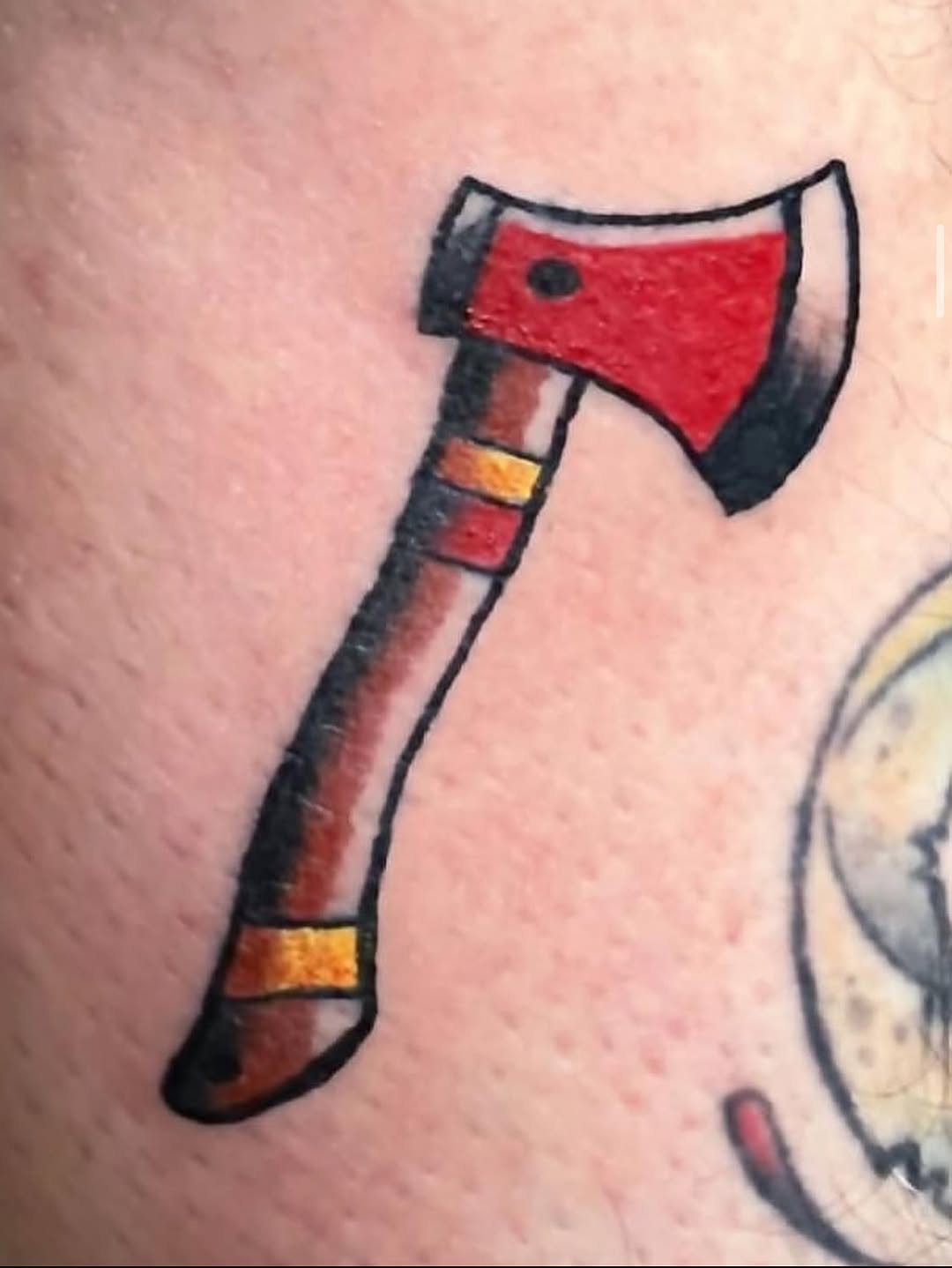 Tattoo by @delicate.dan — american_traditional