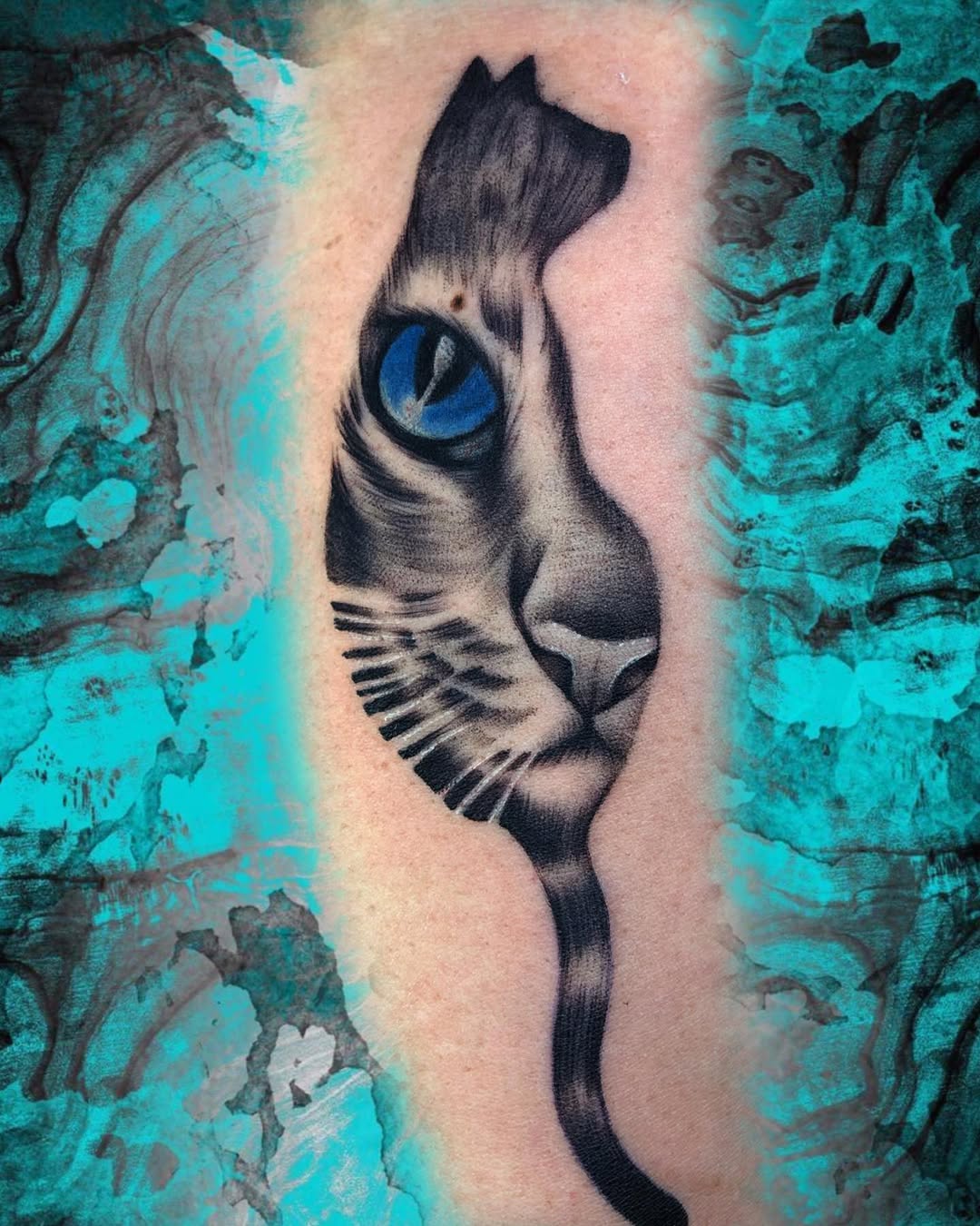 Tattoo by @chautattoo_ โ realism