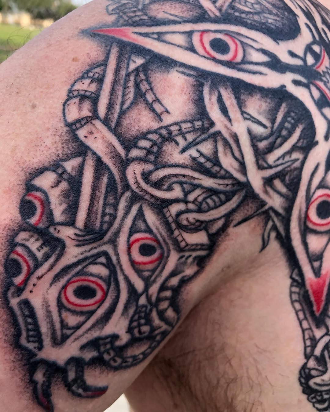 Tattoo by @_zaddy_taddy_ โ illustrative, dark_realism