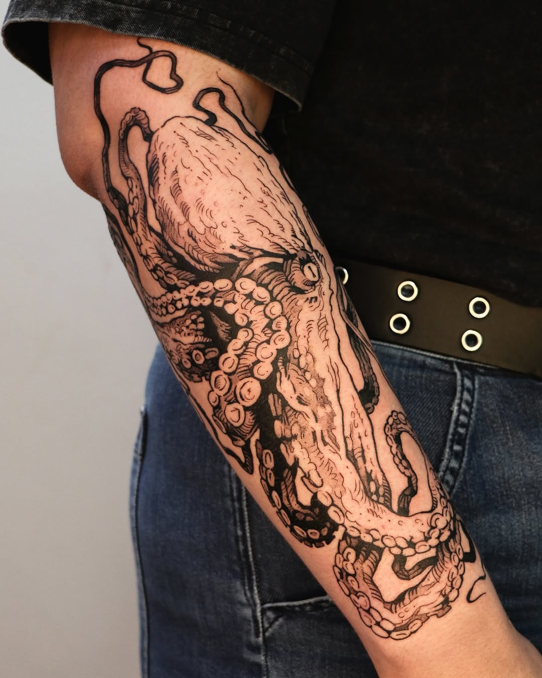Tattoo by @baldpeaches — black_and_grey, illustrative