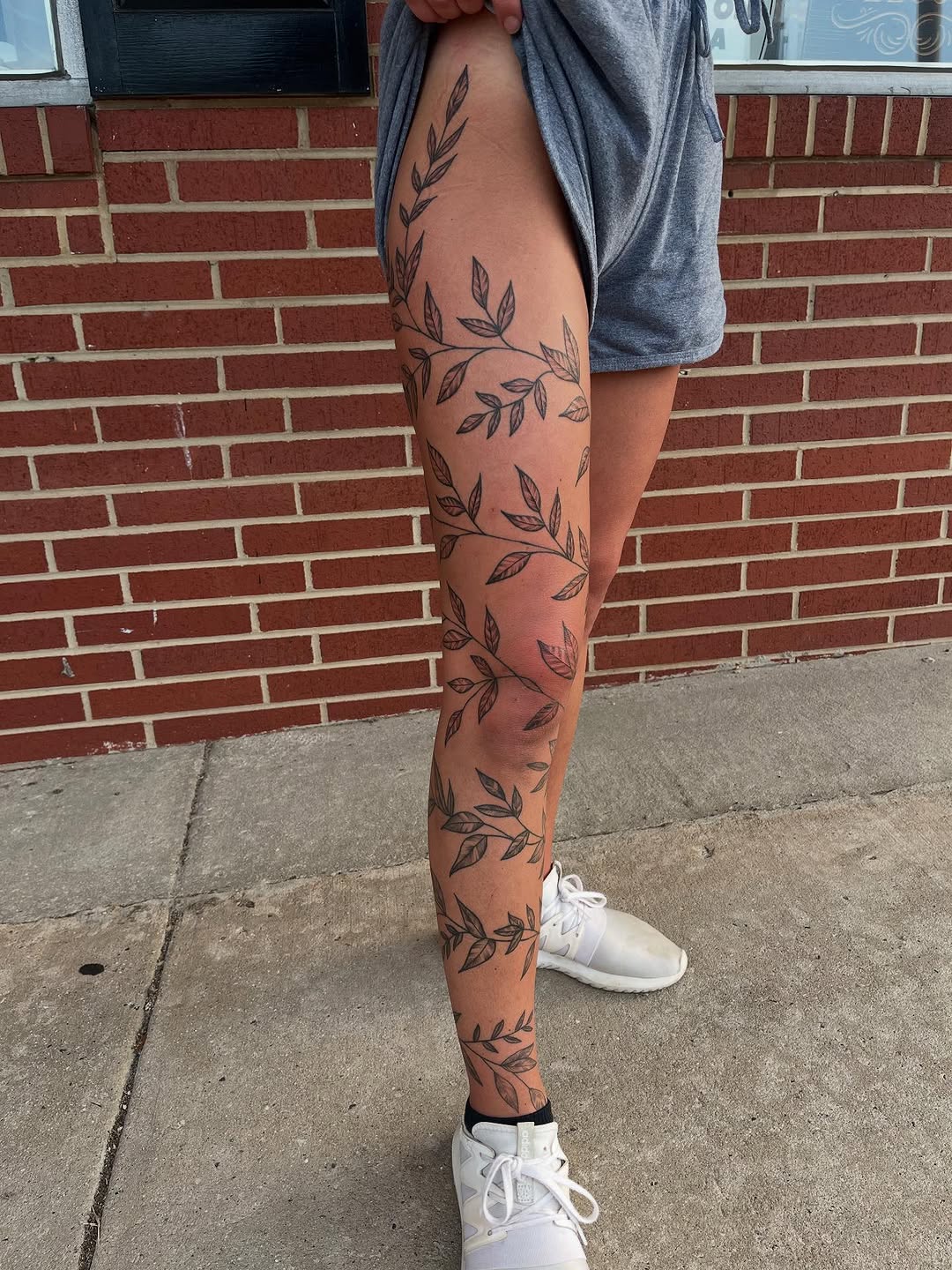 Tattoo by @tay.leigh.k โ fine_line, illustrative