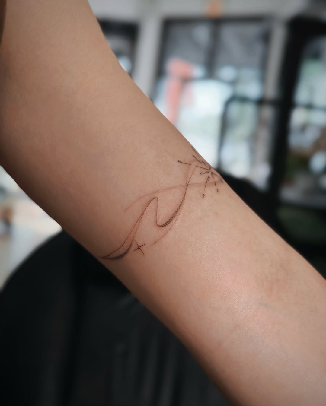 Tattoo by @blackpear_ink — fine_line, minimalist
