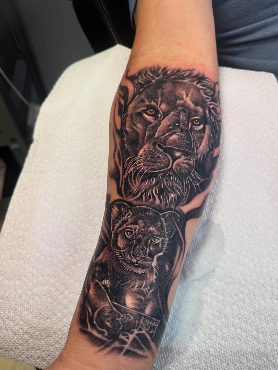 Tattoo by @steve_tattoo87 — realism, black_and_grey