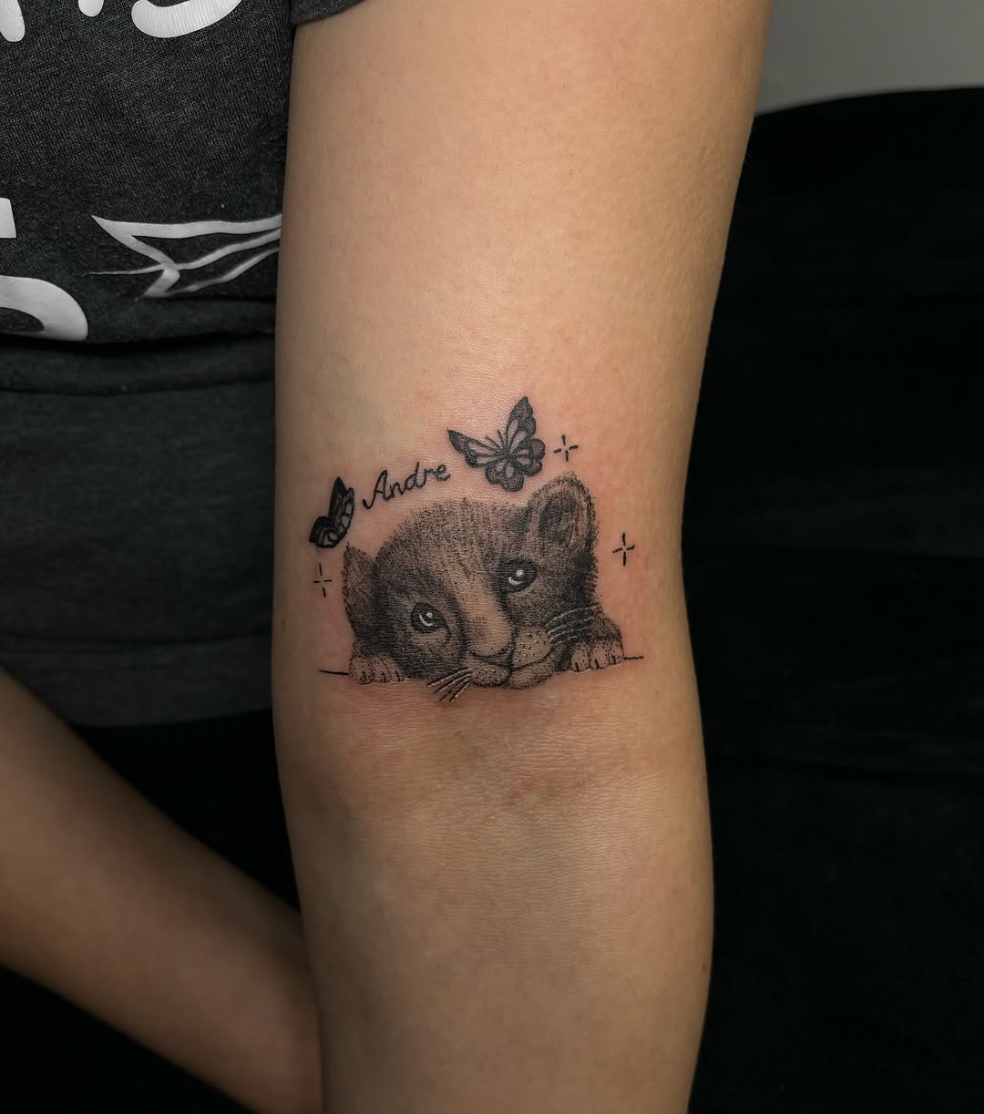 Tattoo by @inkbyvicc โ realism, fine_line