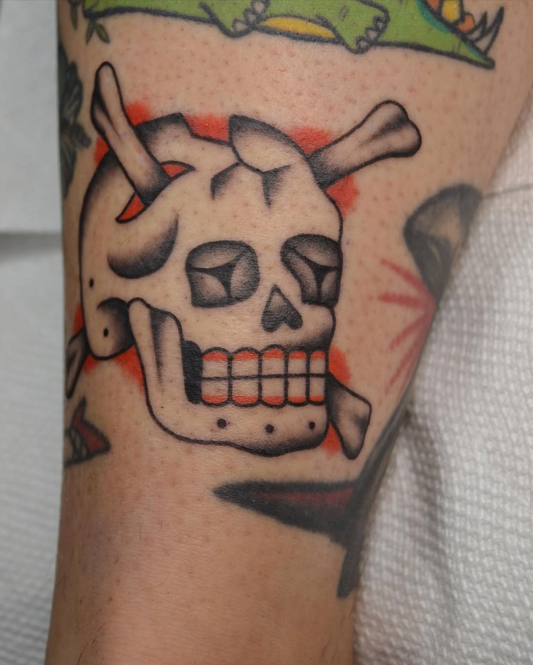Tattoo by @vulgarviolets — american_traditional