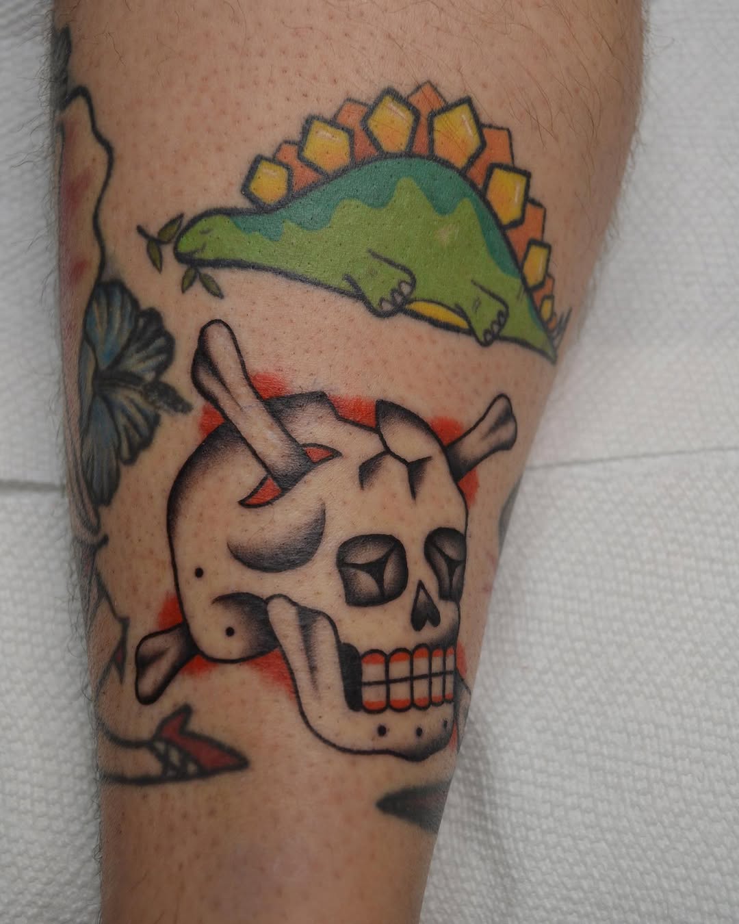 Tattoo by @vulgarviolets — american_traditional