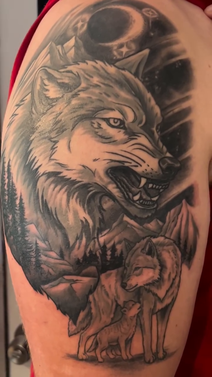 Tattoo by @estattoos β realism, black_and_grey