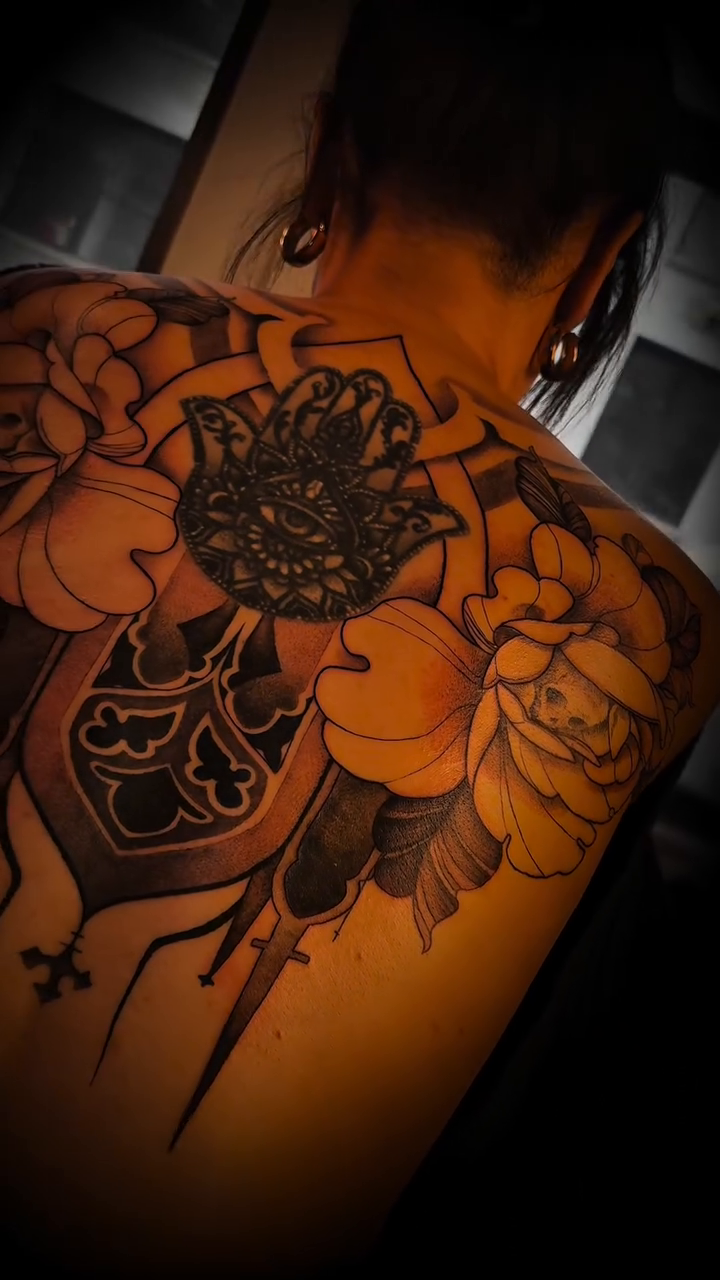 Tattoo by @yuliiitattoo — black_and_grey, ornamental