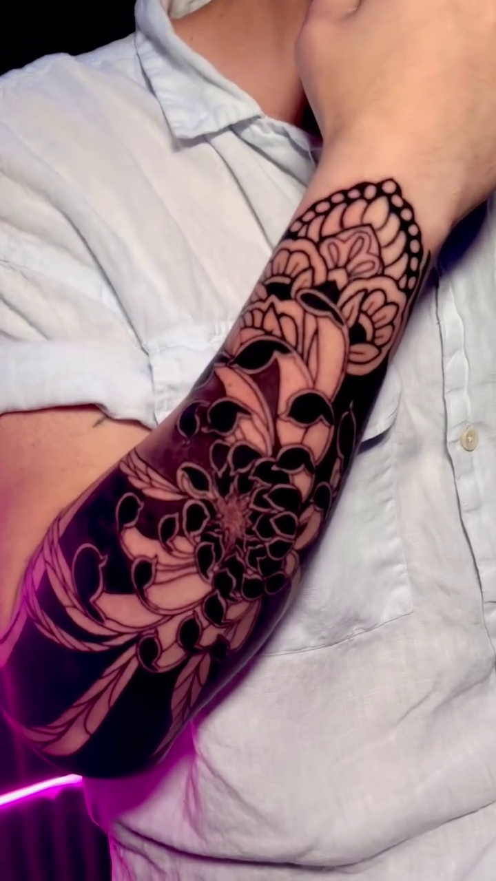 Tattoo by @nataly_fierro_art — japanese_irezumi, blackwork