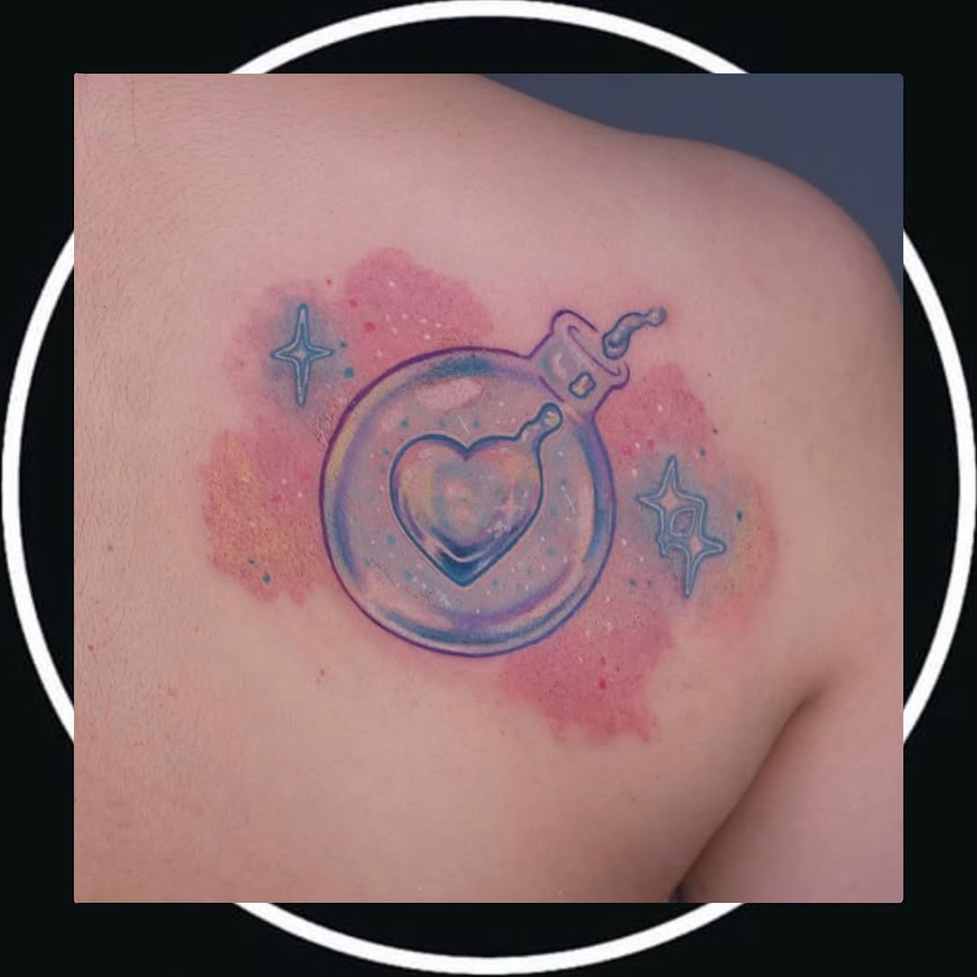 Tattoo by @tattoosgumi — watercolor, fine_line