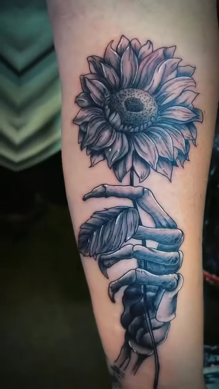 Tattoo by @bearthedemo — black_and_grey, realism