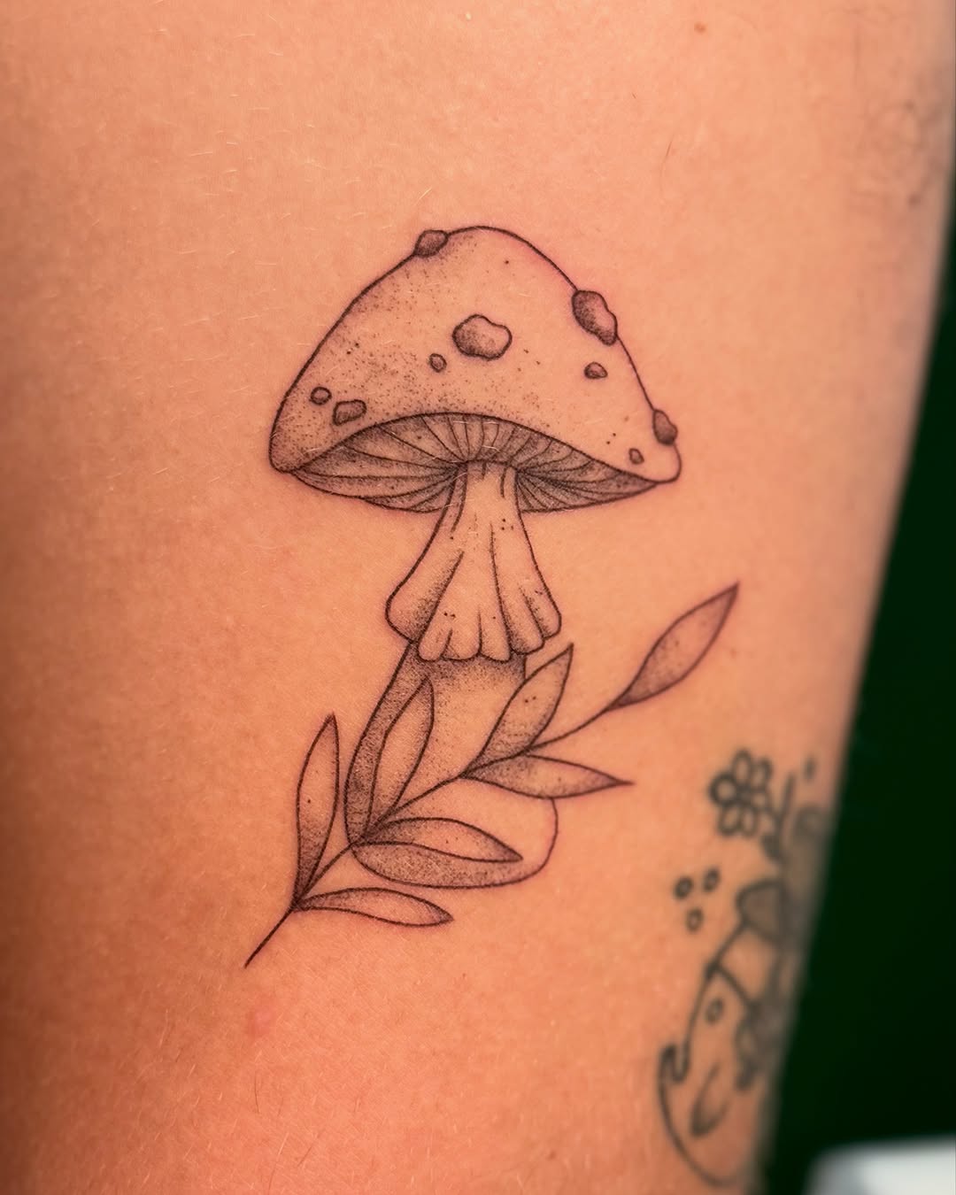 Tattoo by @tramps.stamps — fine_line, dotwork