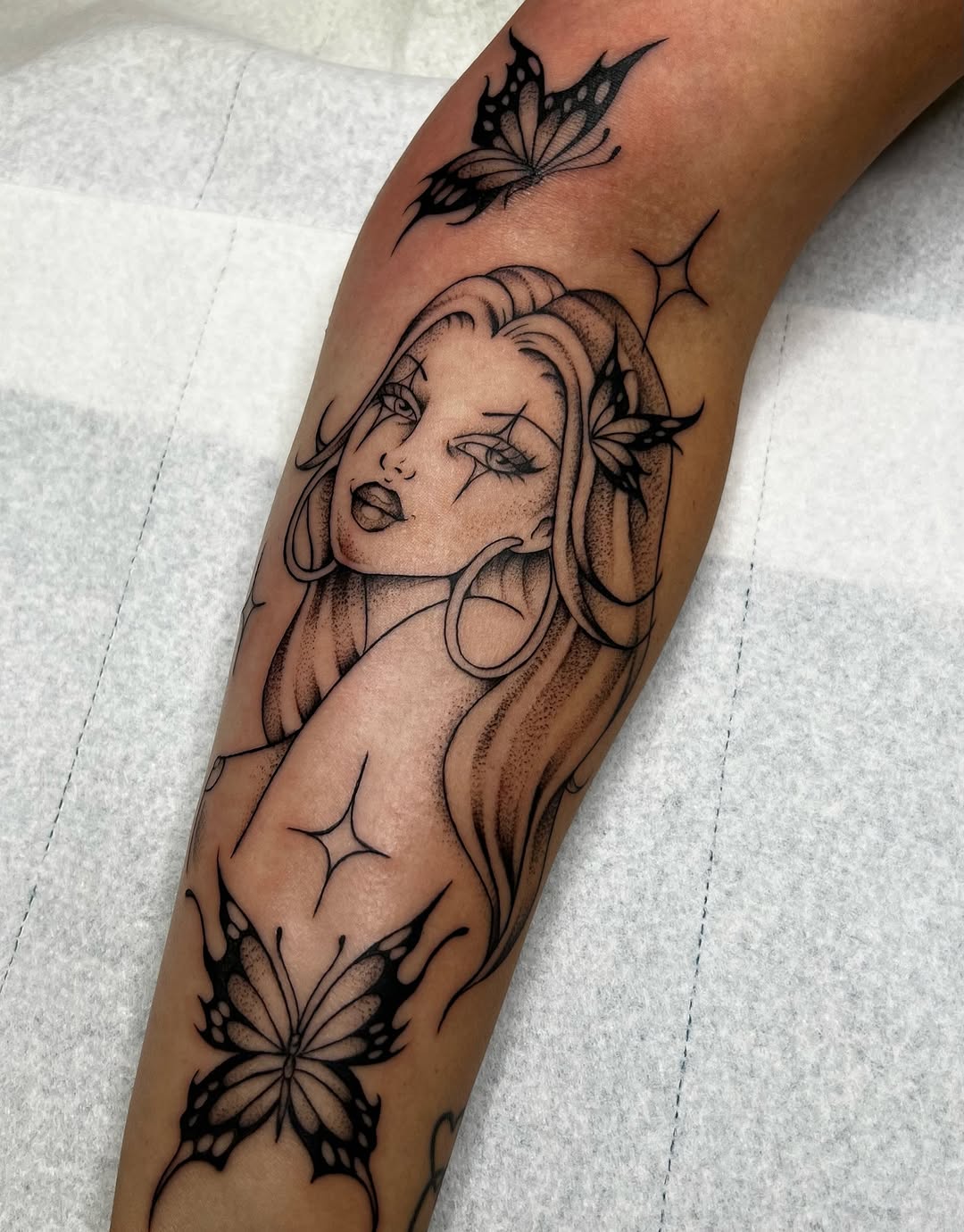 Tattoo by @nadiacallahan โ illustrative, blackwork