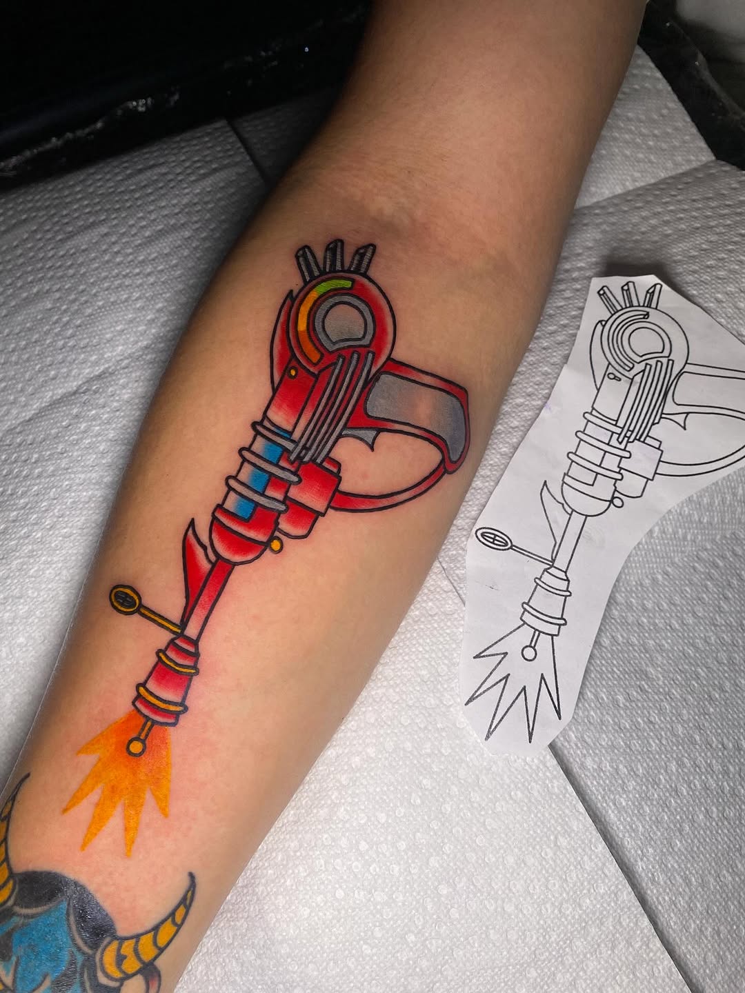 Tattoo by @gunnar_tatts โ new_school