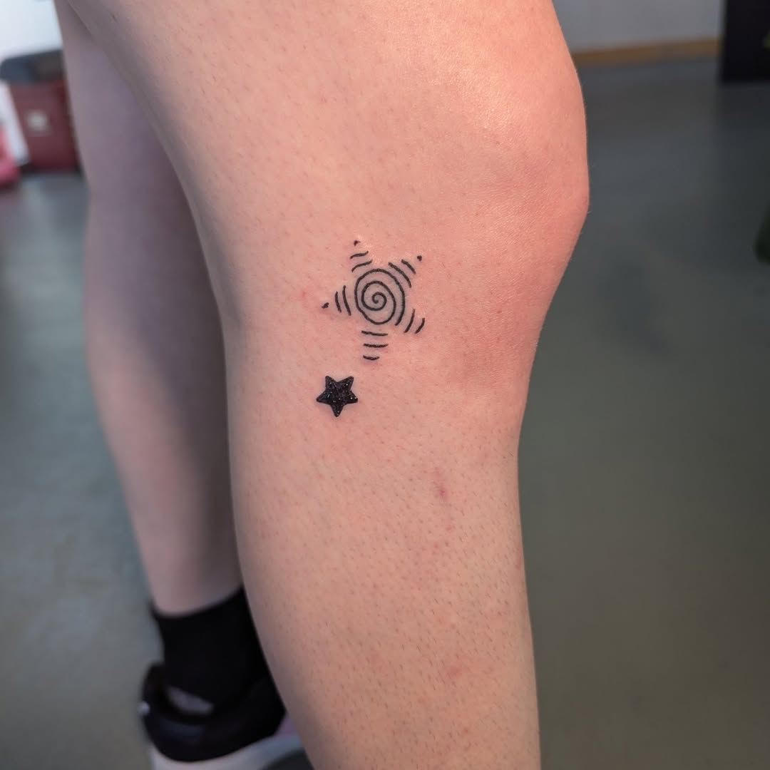 Tattoo by @bellab.tattoo — fine_line, minimalist