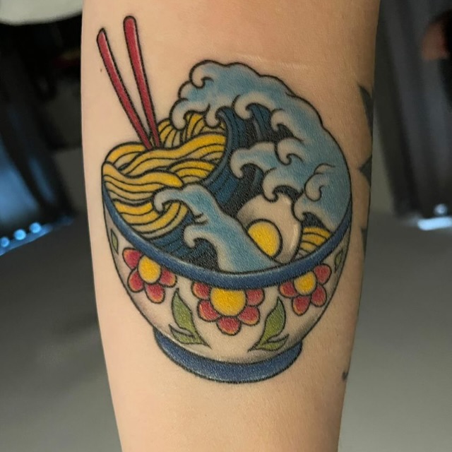 Tattoo by @brokenkrystals β american_traditional, illustrative