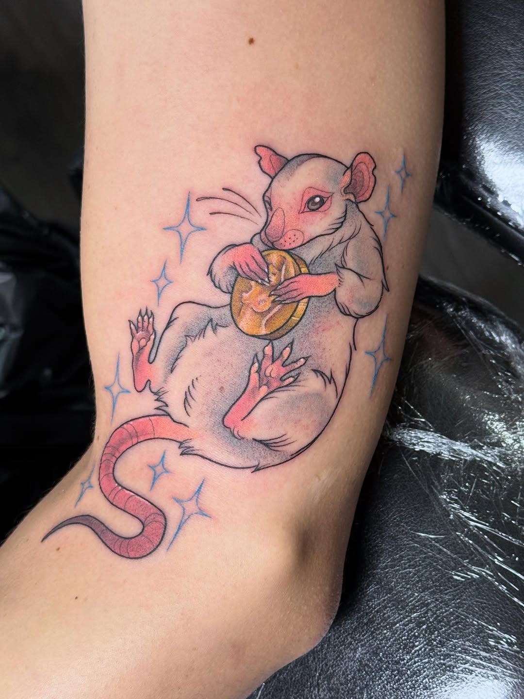 Tattoo by @haiziegrey — new_school