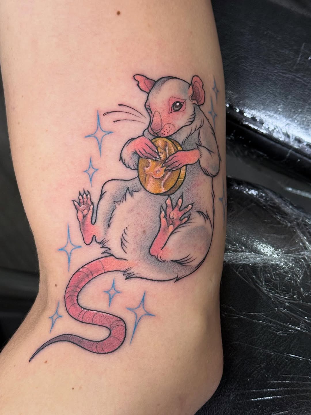 Tattoo by @haiziegrey — new_school