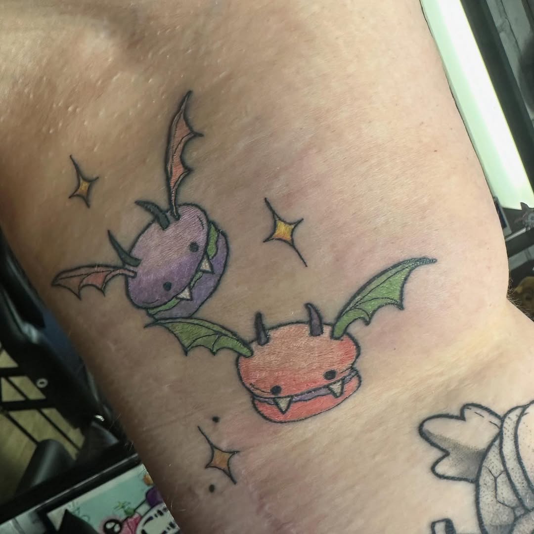 Tattoo by @samanthakellytattoos — new_school