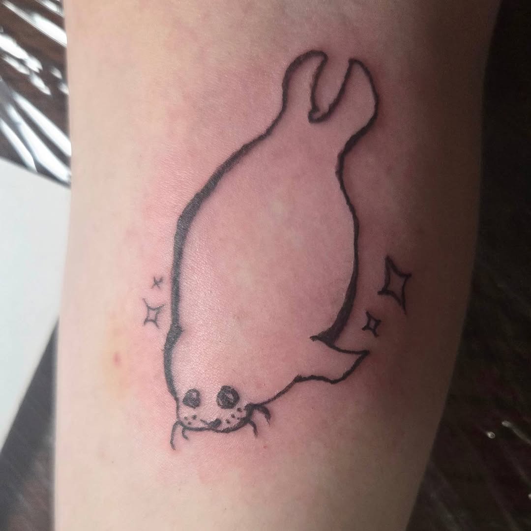 Tattoo by @stigmatist β minimalist