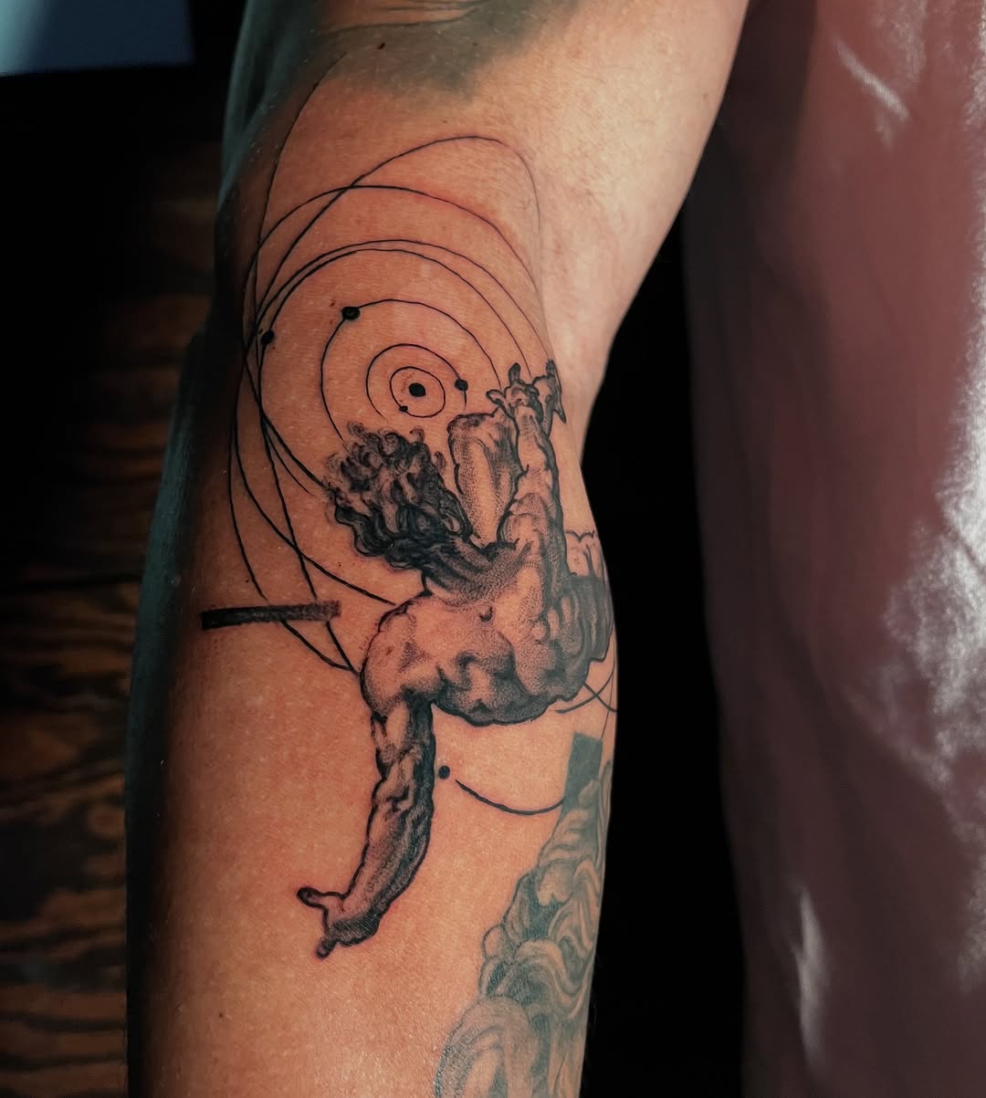 Tattoo by @zurdtauroink — black_and_grey