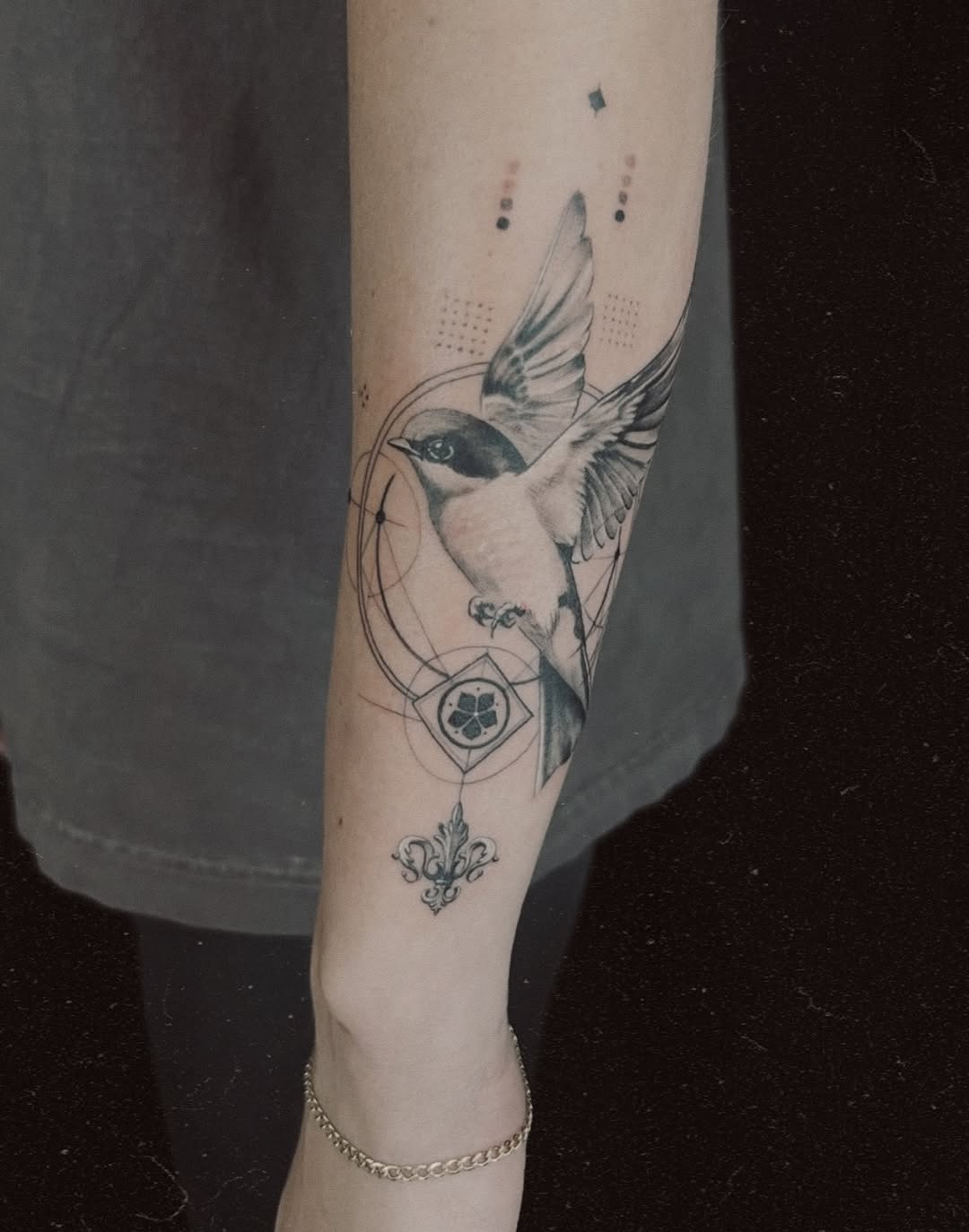 Tattoo by @apologies_tattoo_studios — black_and_grey, geometric