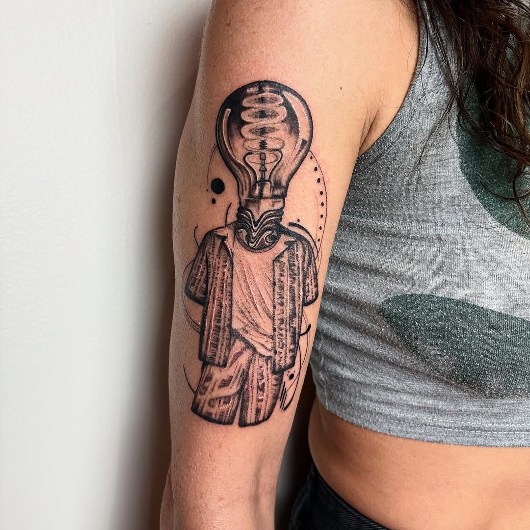 Tattoo by @elisatatts β black_and_grey