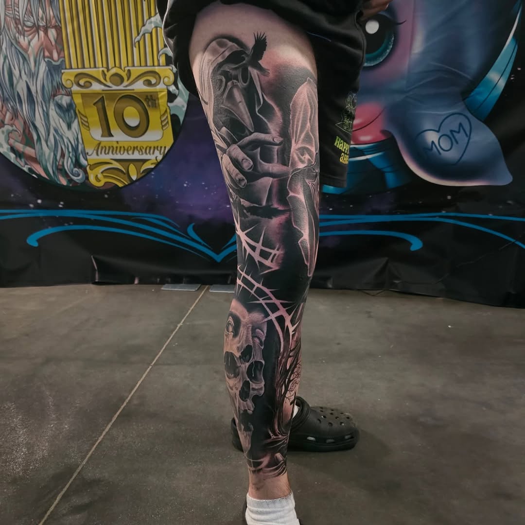 Tattoo by @ericbadantattoos โ black_and_grey, dark_realism