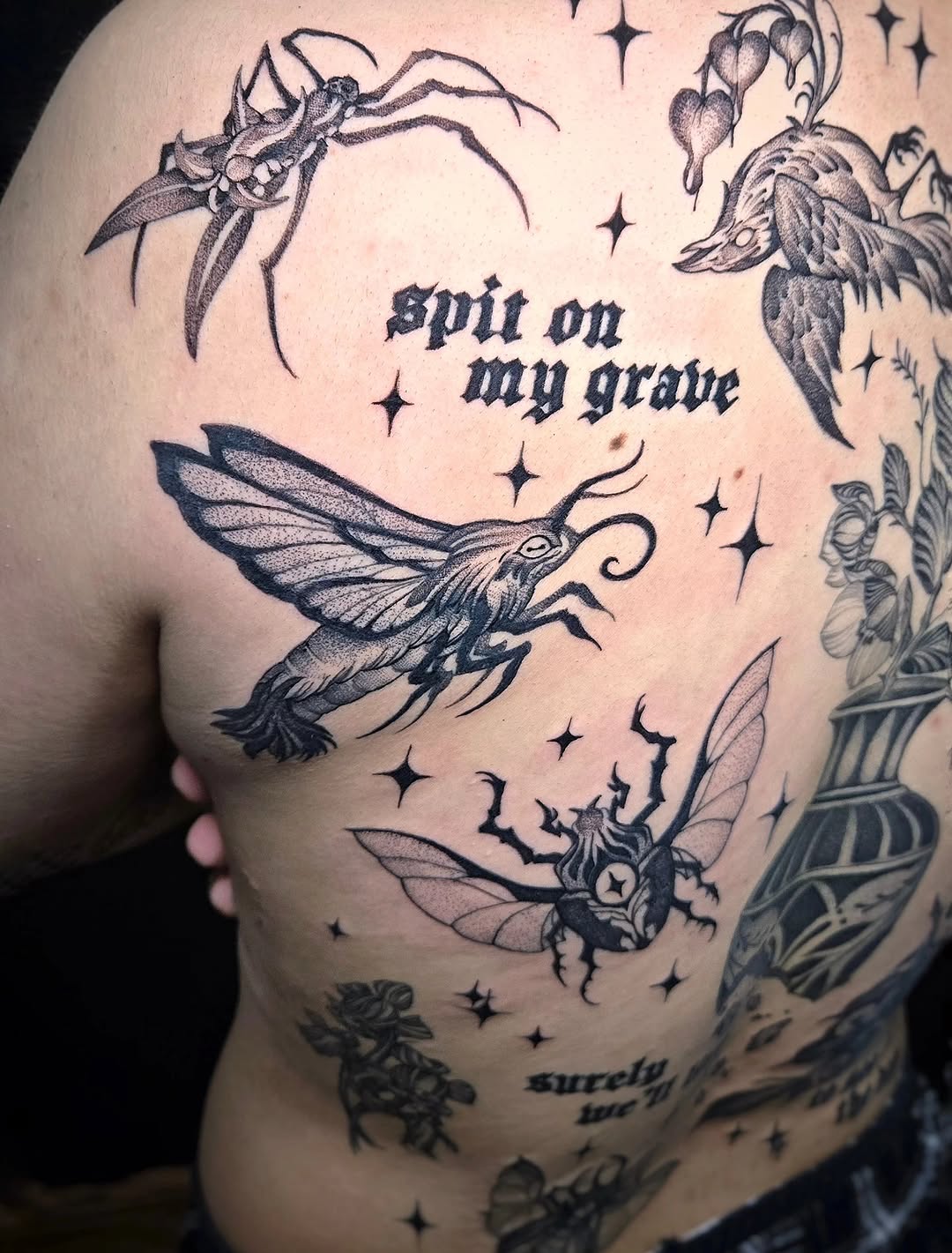 Tattoo by @glasswingtattoo โ black_and_grey, dotwork
