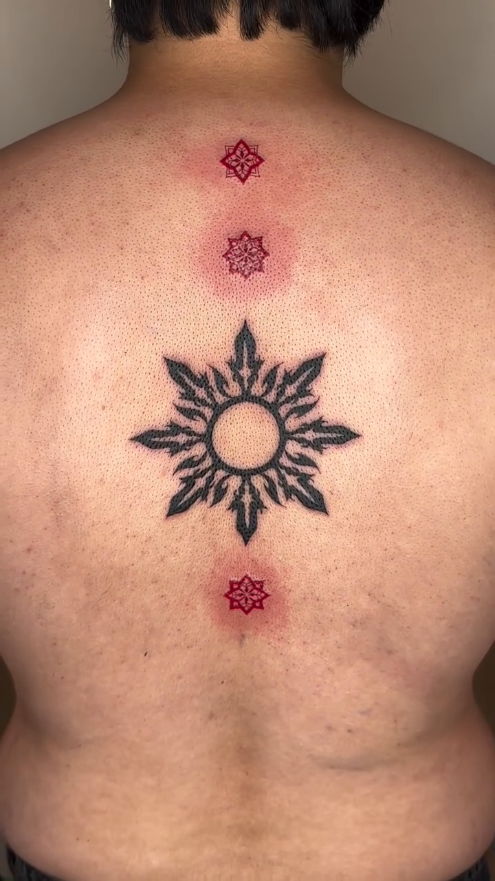 Tattoo by @aeyetat โ blackwork, geometric